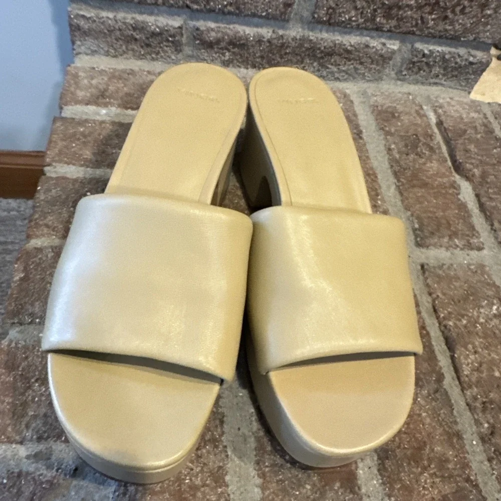 Vince Womens Margo Slip On‎ Chunky Platform Block Heel Sandal Size 8.5 Tan #175
